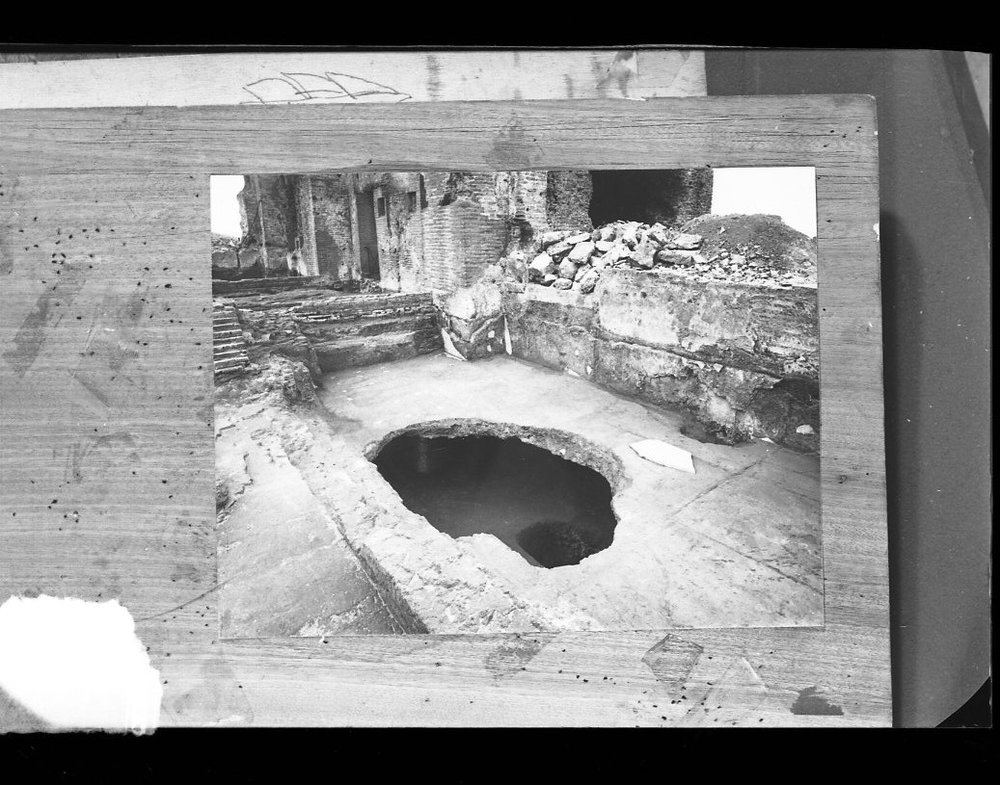 A 624  costruzioni severiana vasca occidentale.jpg