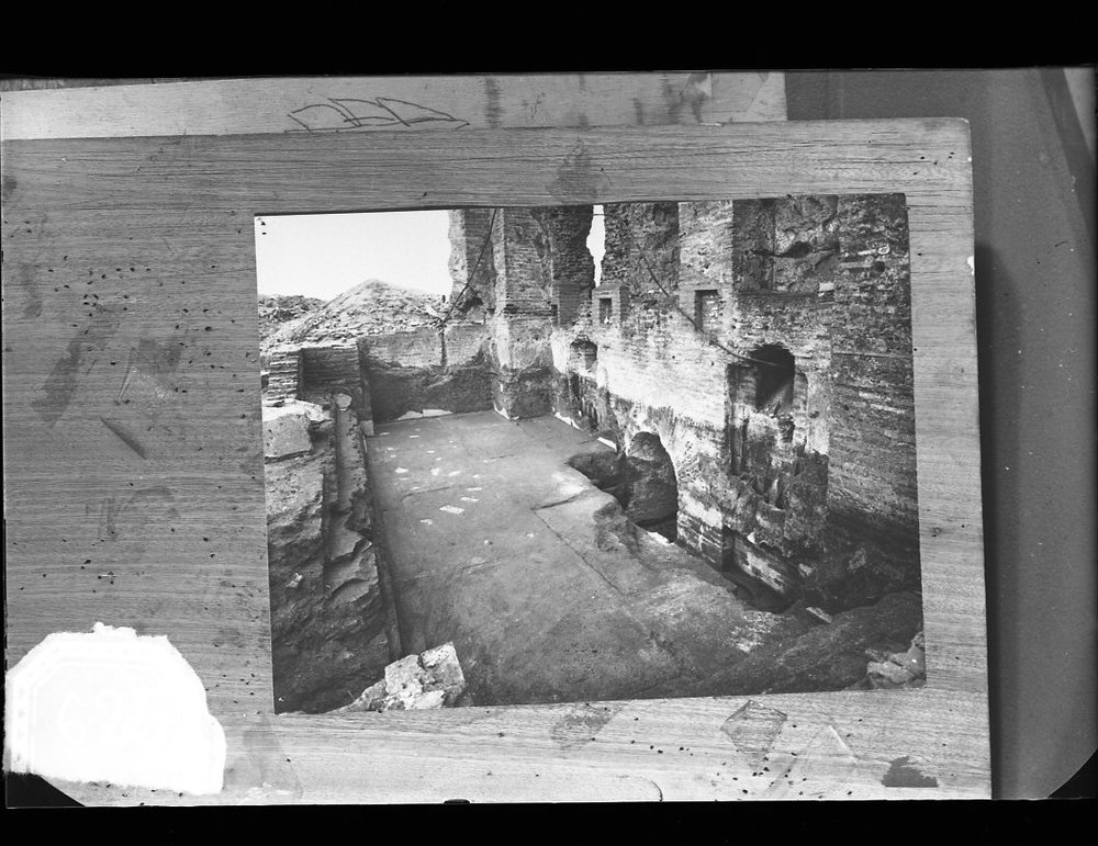 A 625  (9X6) costruzioni severiane vasca occidentale.jpg