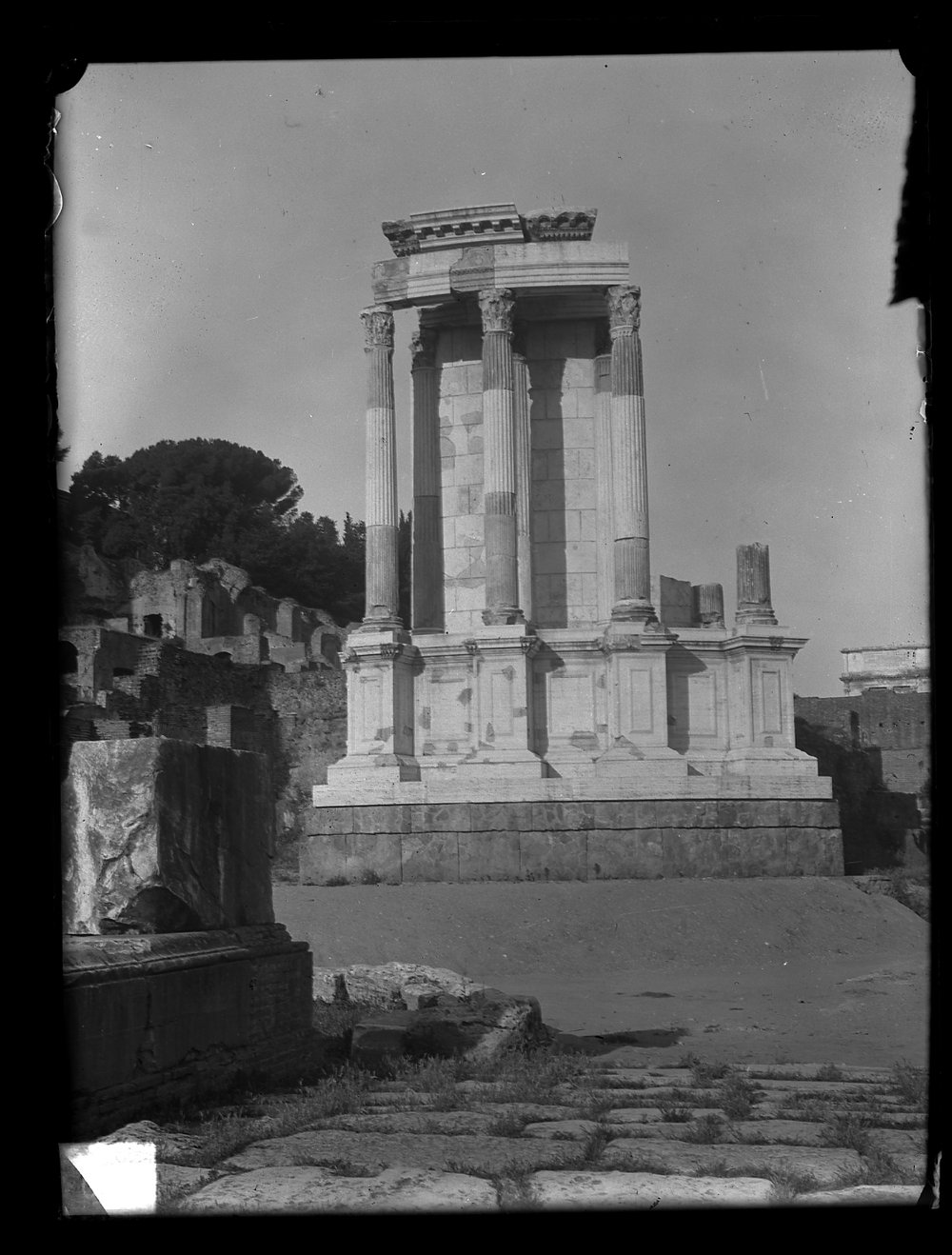 A129 Tempio di Vesta.tif