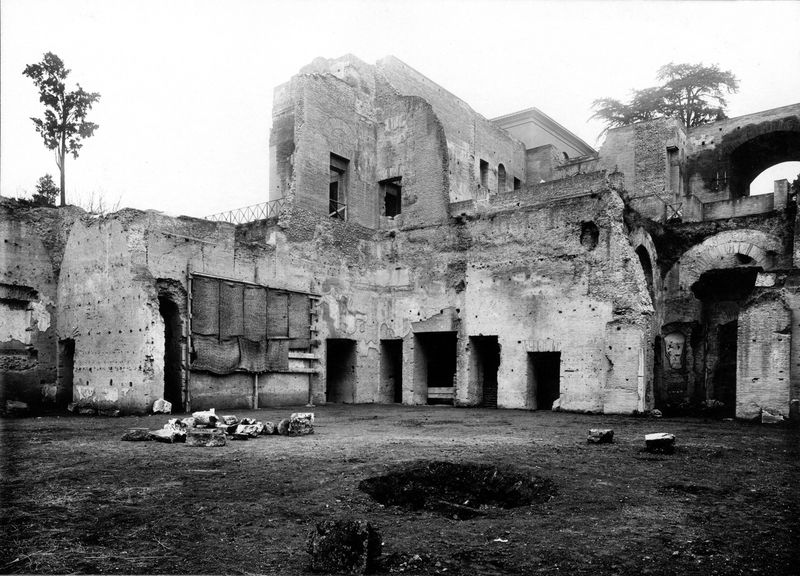 003319 - scavo archeologico - Domus Augustana, peristilio inferiore: particolare dopo lo scavo