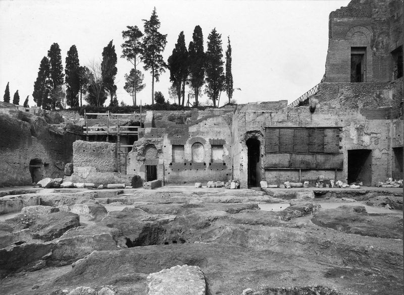 003334 - scavo archeologico - Domus Augustana, peristilio inferiore: lato occidentale dopo lo scavo