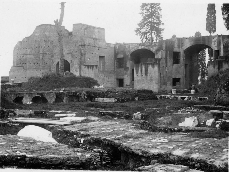 003466 - scavo archeologico - Domus Augustana, peristilio superiore: veduta dopo gli scavi
