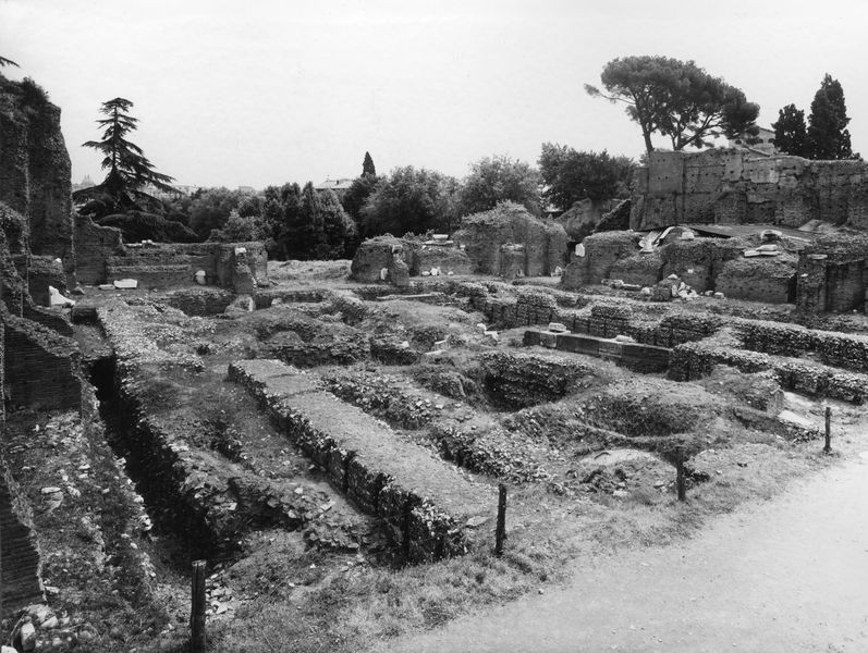 003642 - scavo archeologico - Domus Flavia, aula regia, angolo Ovest: veduta degli scavi