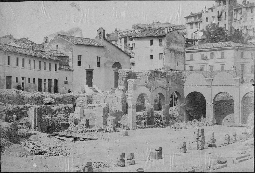 1 FR-BG-V-asf012292.JPG