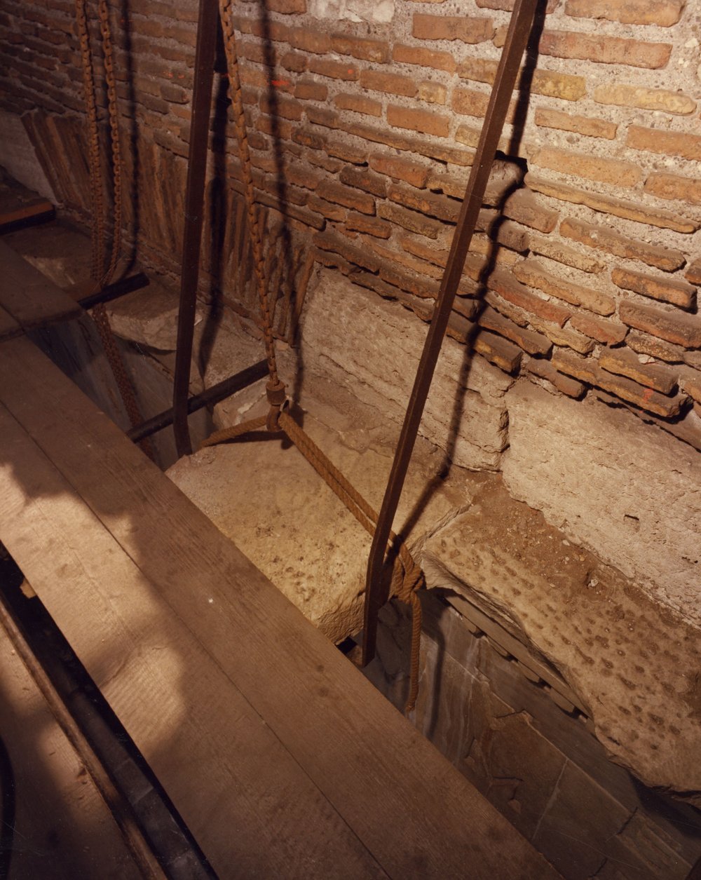 78 - FR - TS - R-asf018220.jpg