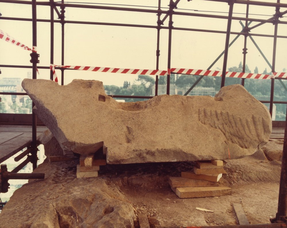90 - FR - TS - R-asf018232.jpg