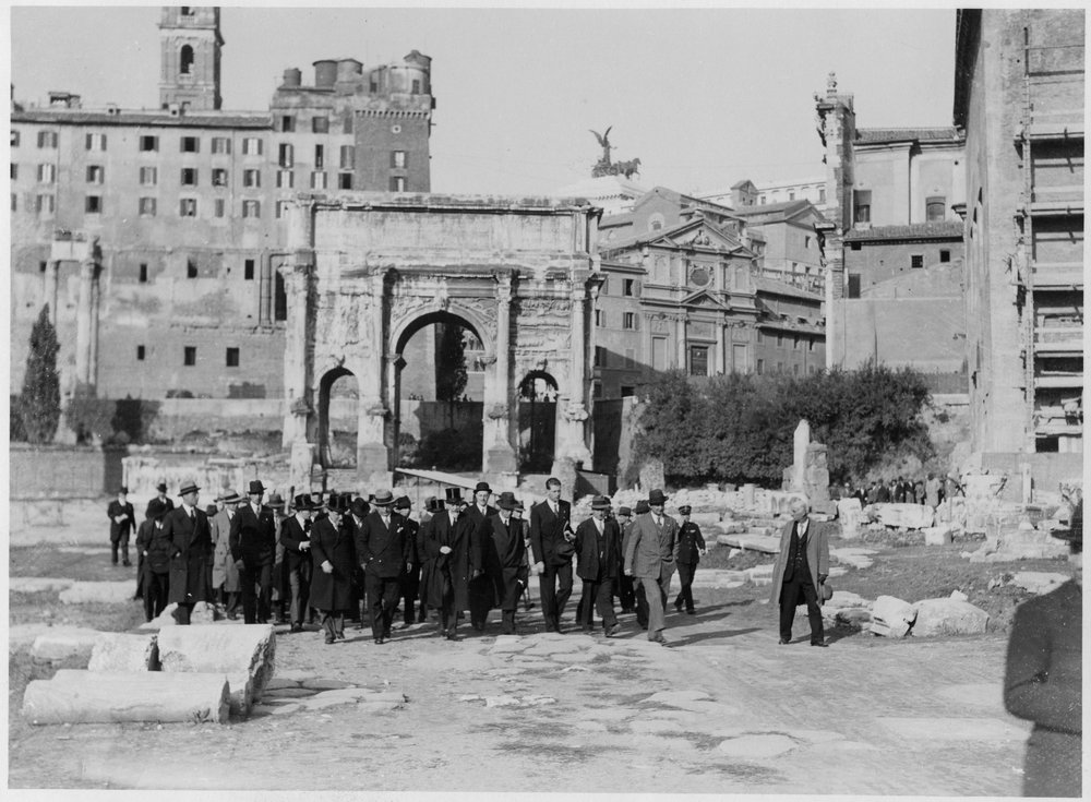 6 - FR-VU-asf018968.jpg
