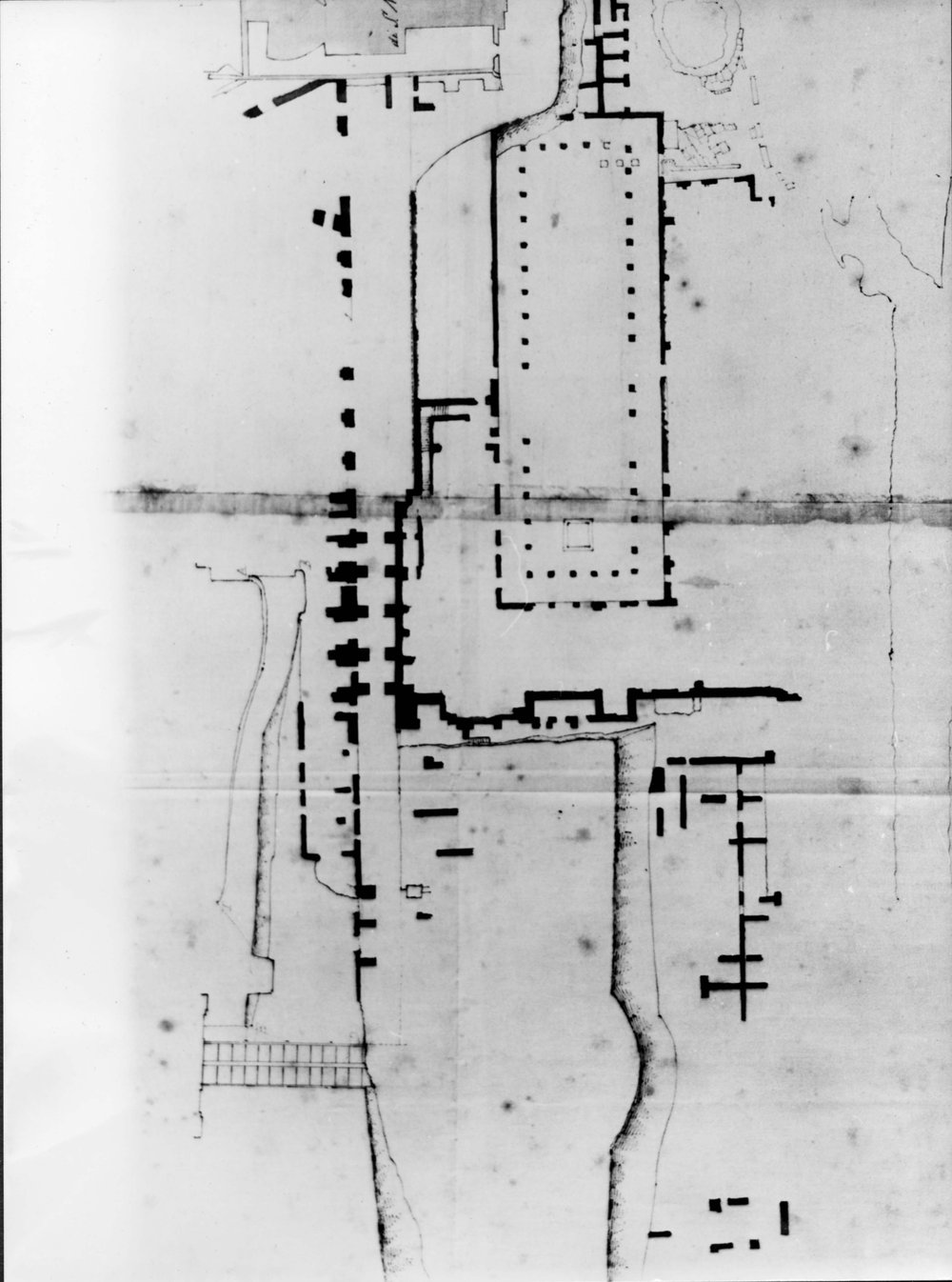 16 - FR - VS - PD-asf018823.jpg