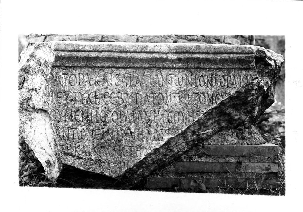 19 FR - VS -R-asf018860.jpg