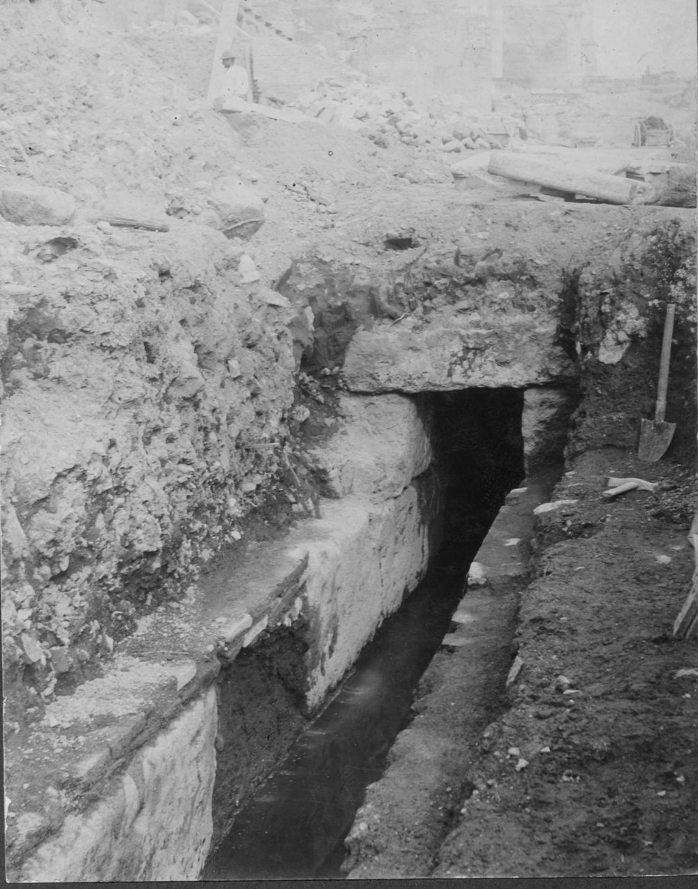 2 - FR - VS - V-asf018863.jpg