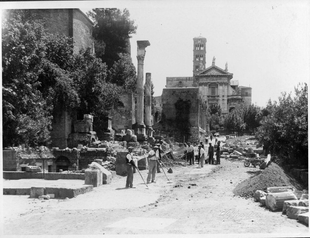 28 - FR - VS - V-asf018897.jpg