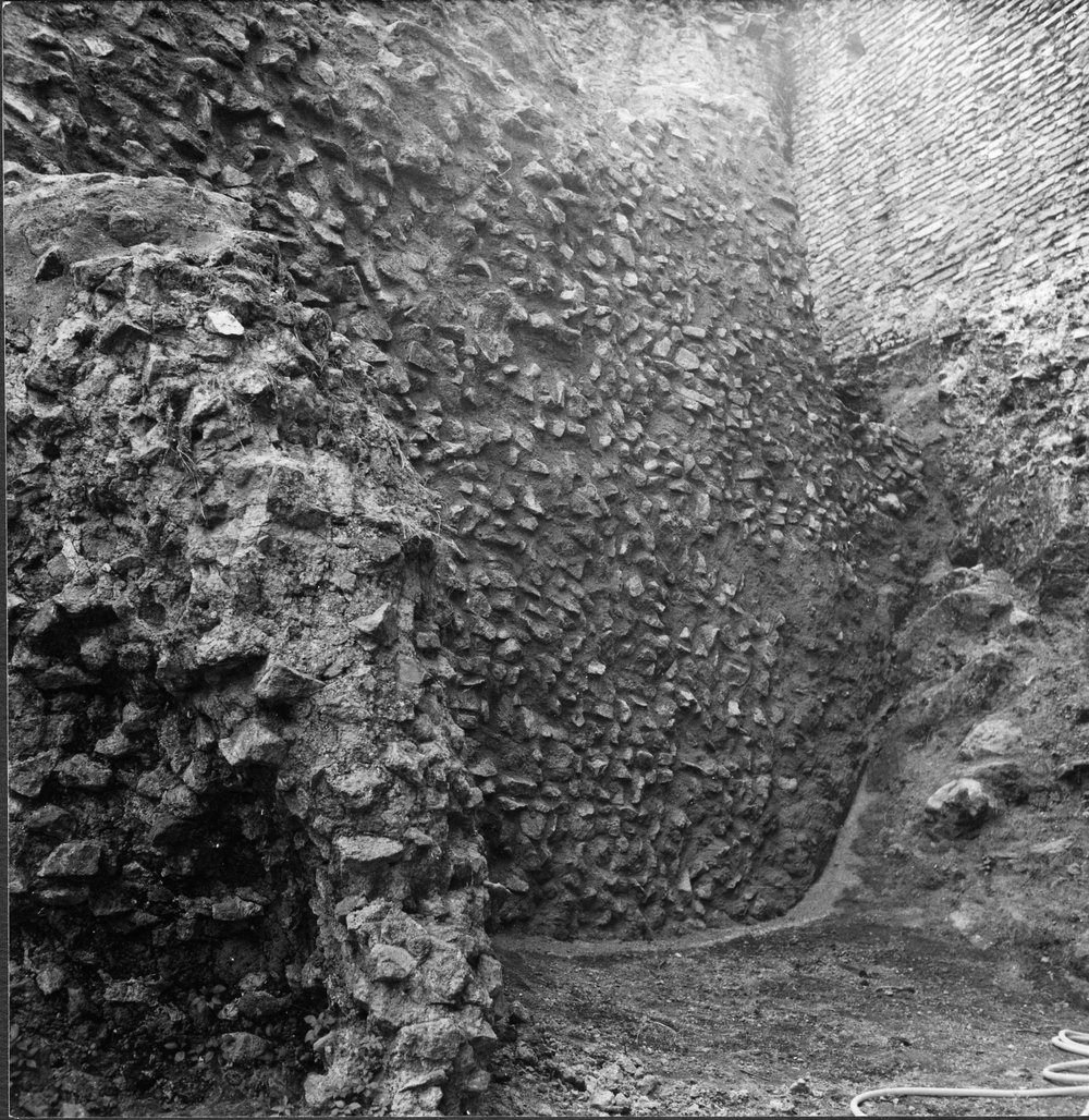20 FR-CV-E-asf012581.jpg