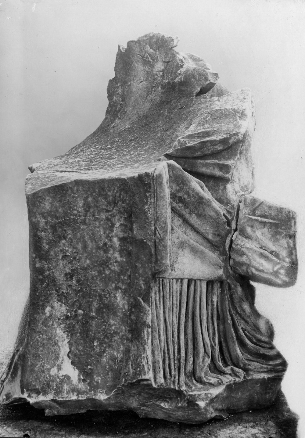 FR-TAF-S  002-asf019746.jpg