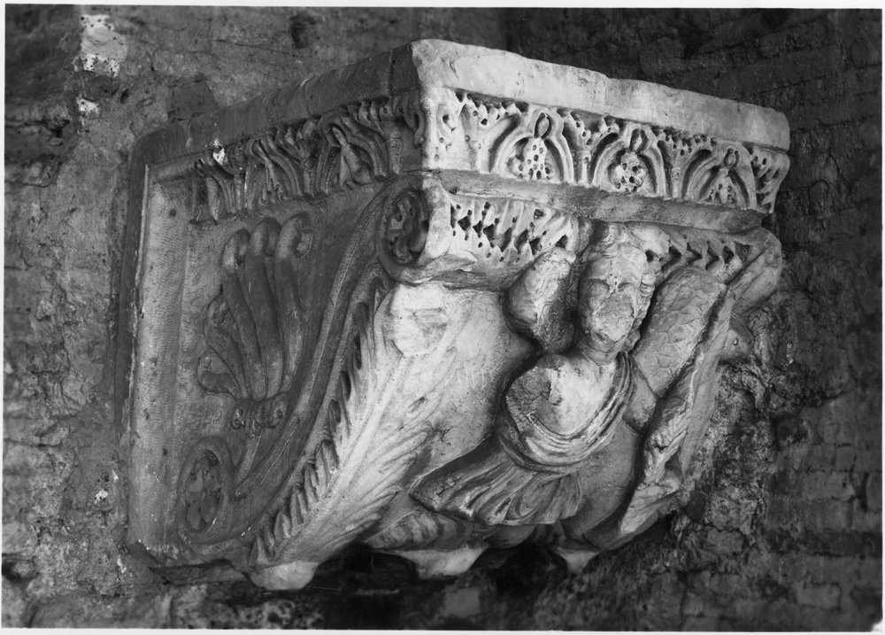 8 FR-BM-FA-asf010568.jpg
