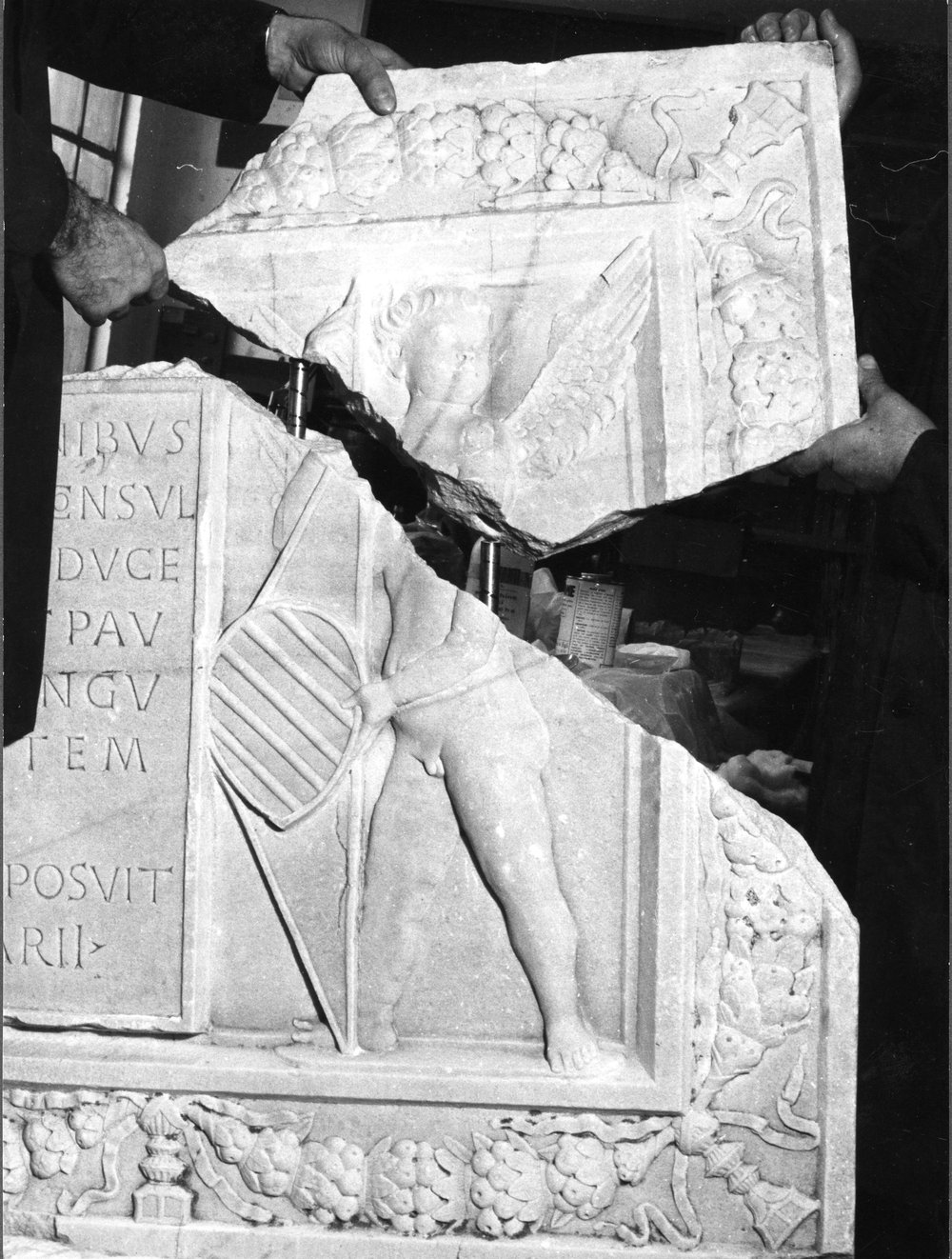 21 FR-BM-FA-asf010585.jpg