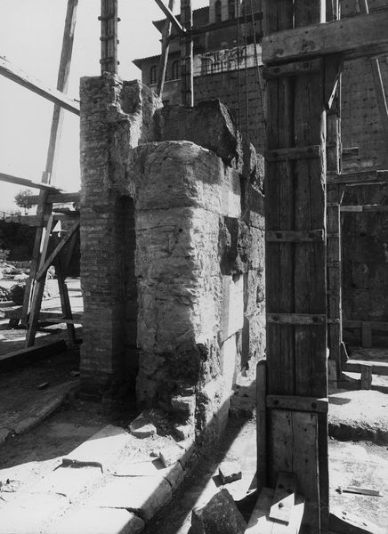 011230 - restauro - Basilica Emilia, restauro dell'ingresso orientale. Neg. serie E nÂ°1172