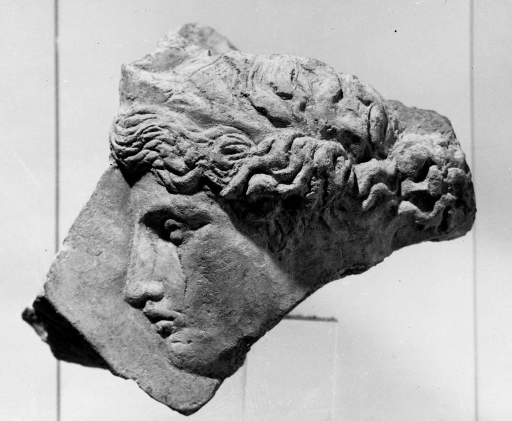 AP- LR071-asf000860.jpg