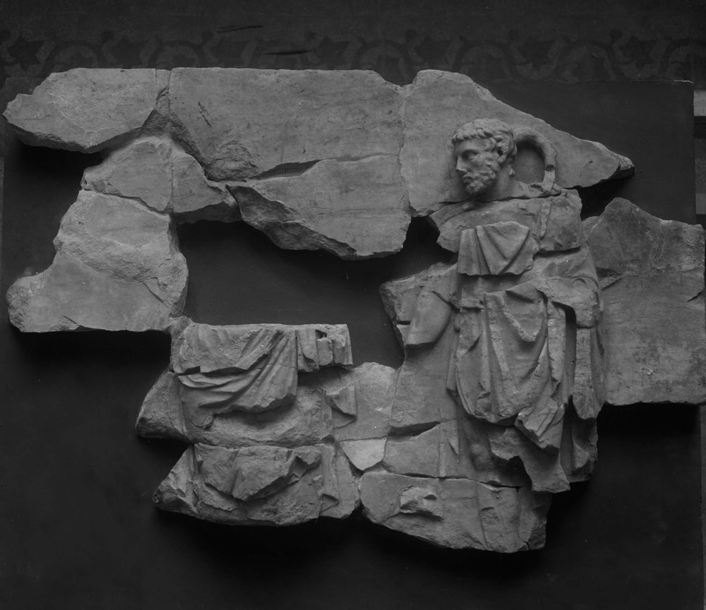 Fregio Basilica Aemilia 24.jpg