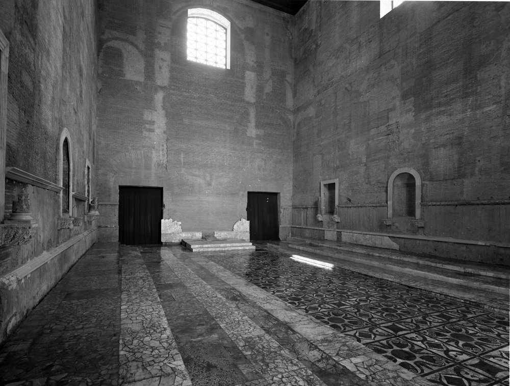 Curia interno 2.jpg