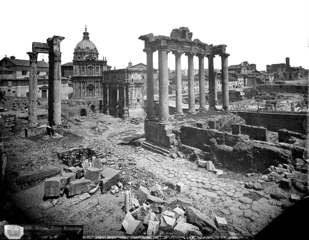 Veduta del Foro da Tempio Saturno 41.jpg