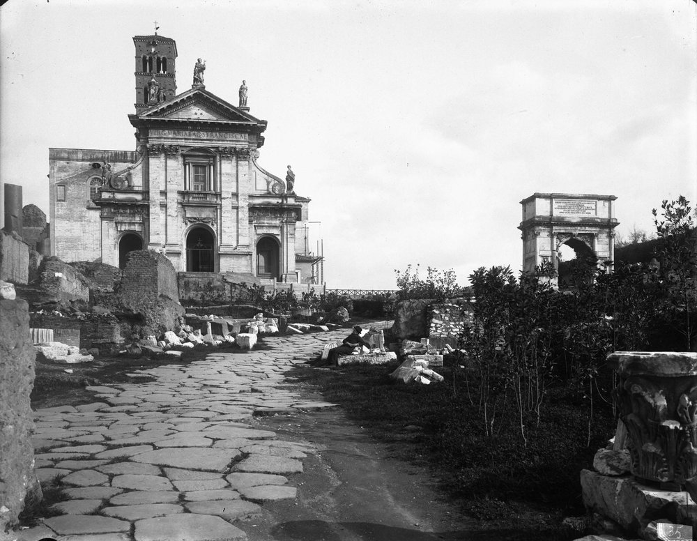 Via Sacra 35.jpg