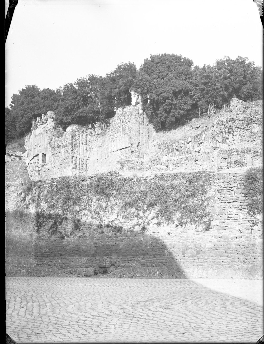 Lastra E 1994 - Velabro.JPG