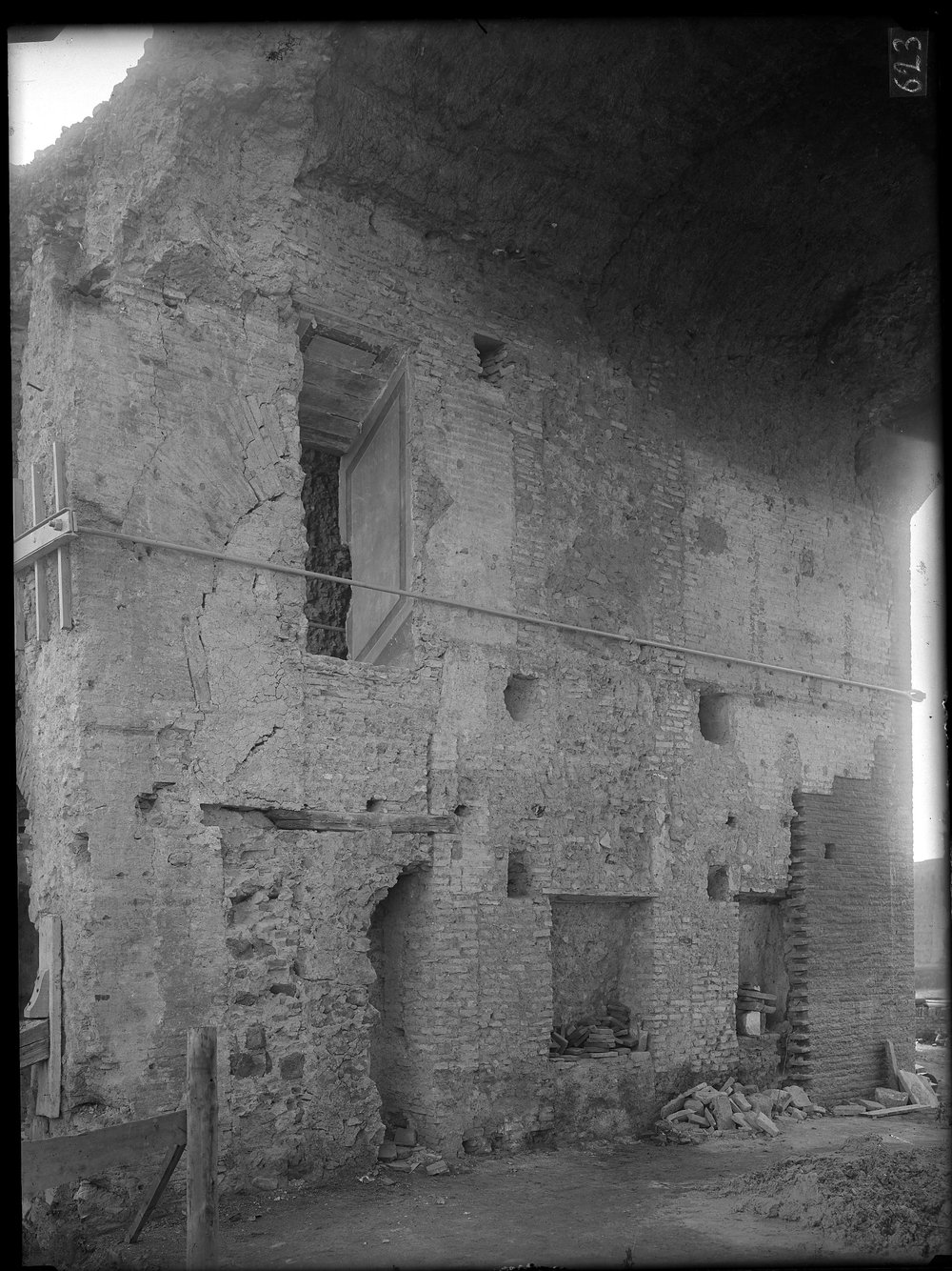 Lastra E 623 - Villa Mills.JPG