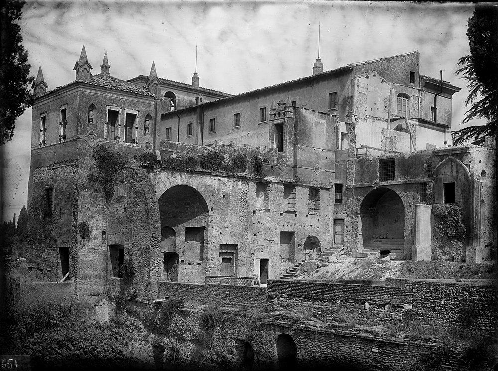 Lastra E 651 - Villa Mills.JPG