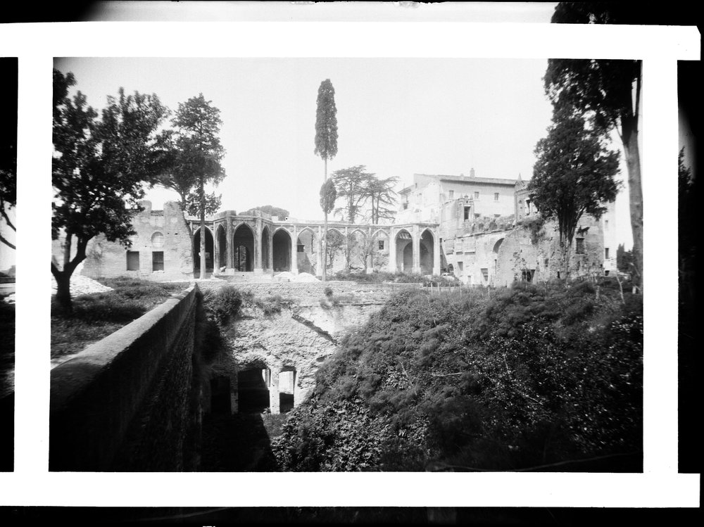 Lastra E 696 villa mills.JPG