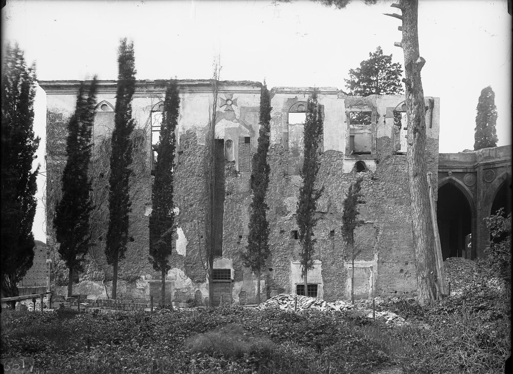 Lastra E 661 - Villa Mills.JPG