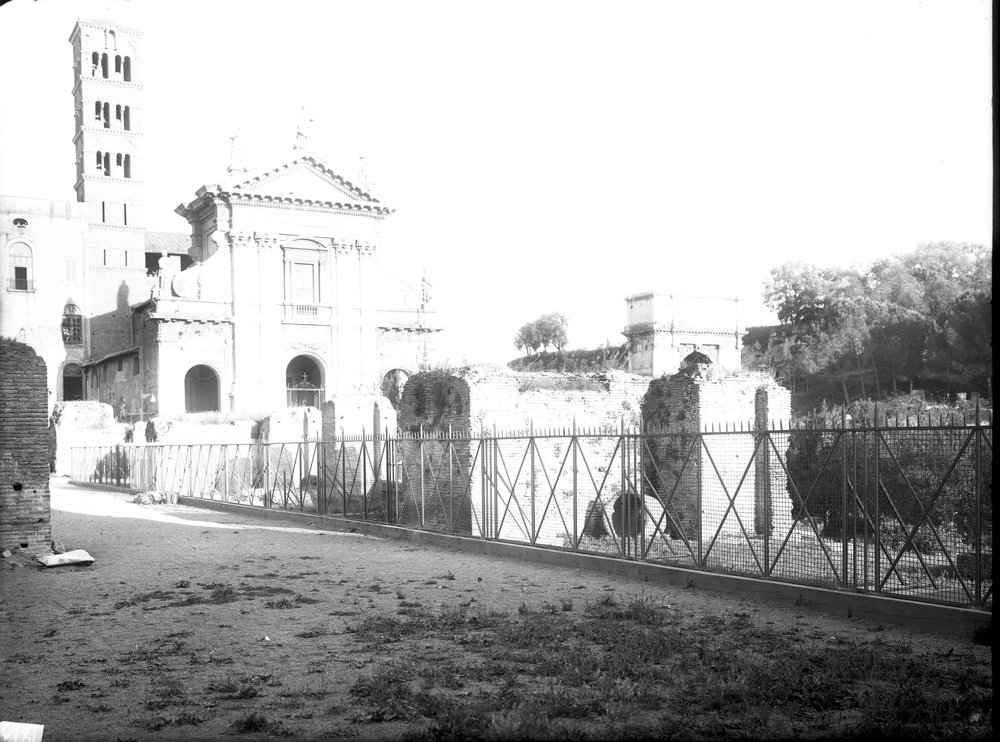 Lastra E-1813  Foro Recinzioni.tif