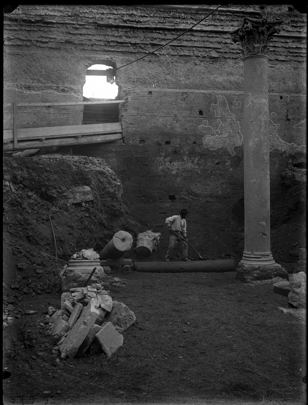 Lastra E-93, Santa Maria Antiqua.tif
