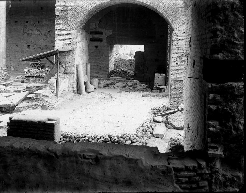 Lastra E-273 S. Maria Antiqua.tif