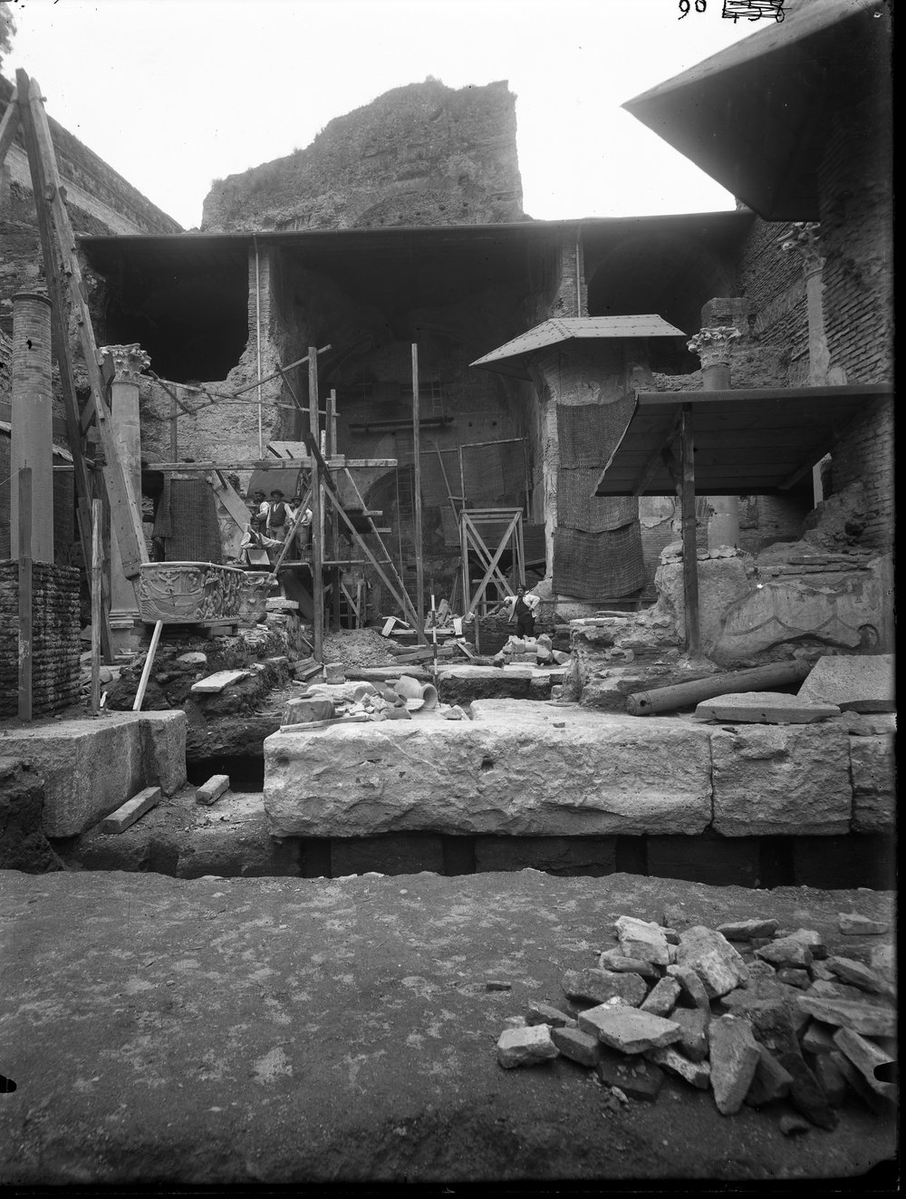 Lastra E90 - S.Maria Antiqua.tif
