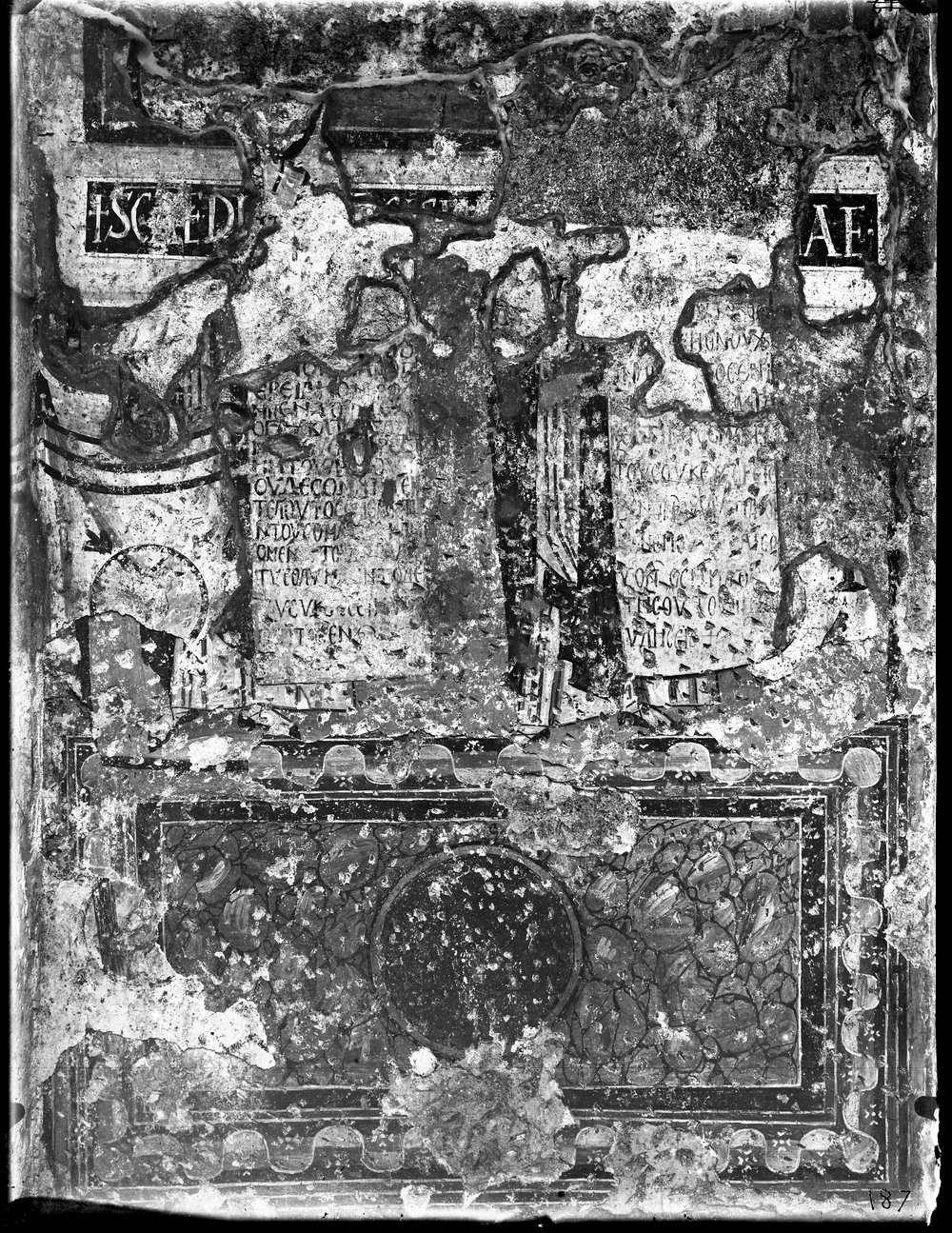 Lastra E-187, Santa Maria Antiqua.tif