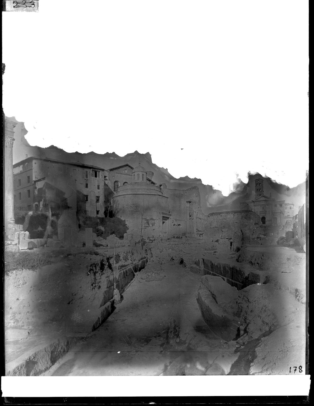 Lastra E-178, Regia.tif