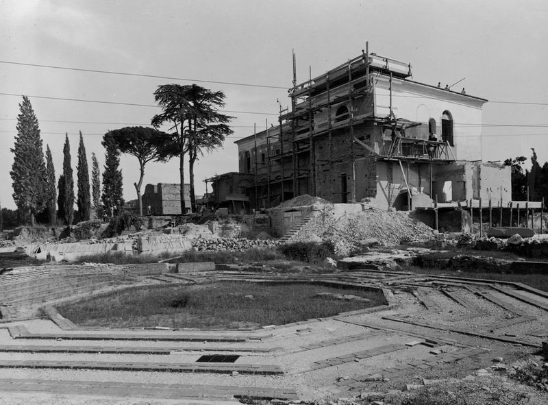 000914 - restauro - Edificio durante il restauro