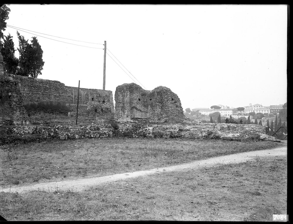 Lastra E2081 - Domus Flavia.JPG