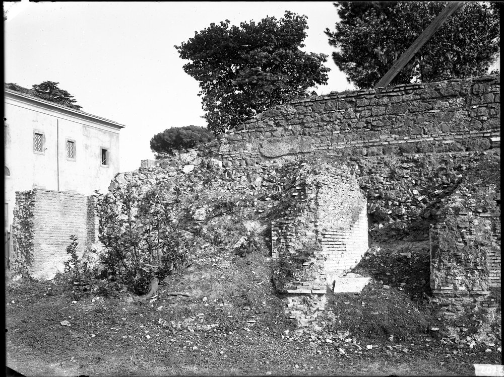 Lastra E2076 - Domus Flavia.JPG