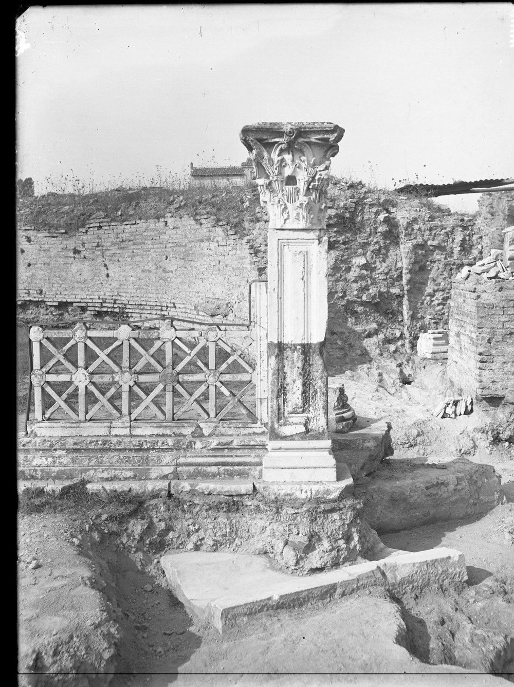 Lastra E2066 - domus flavia.JPG