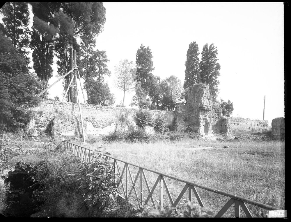 Lastra E2077 - Domus Flavia.JPG