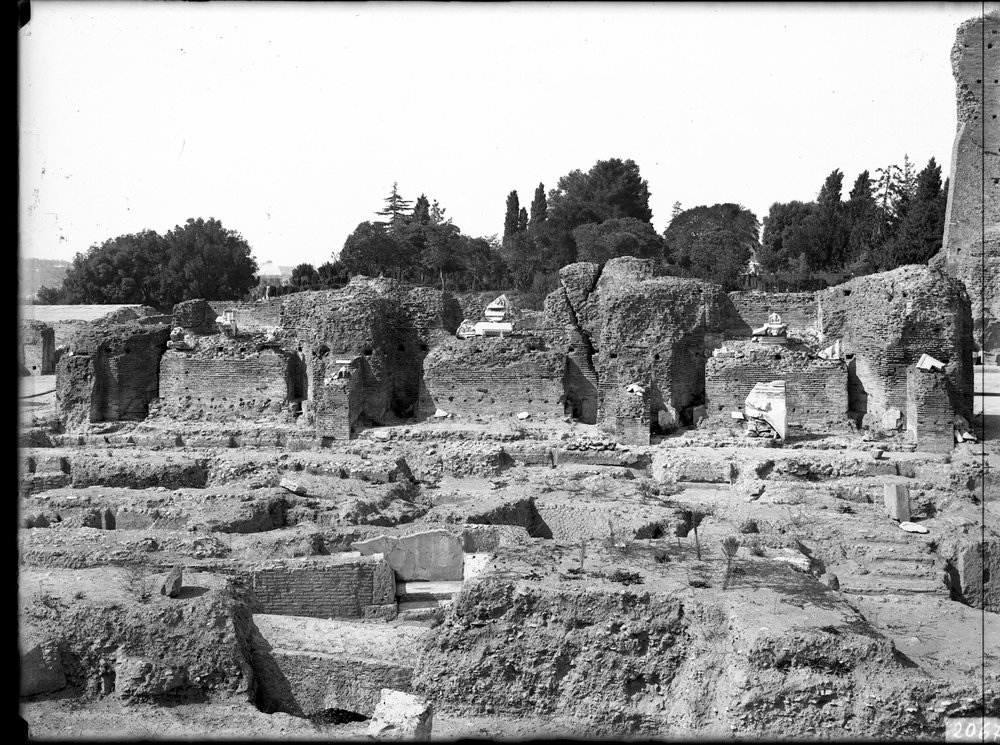 Lastra E2067 - domus flavia.JPG