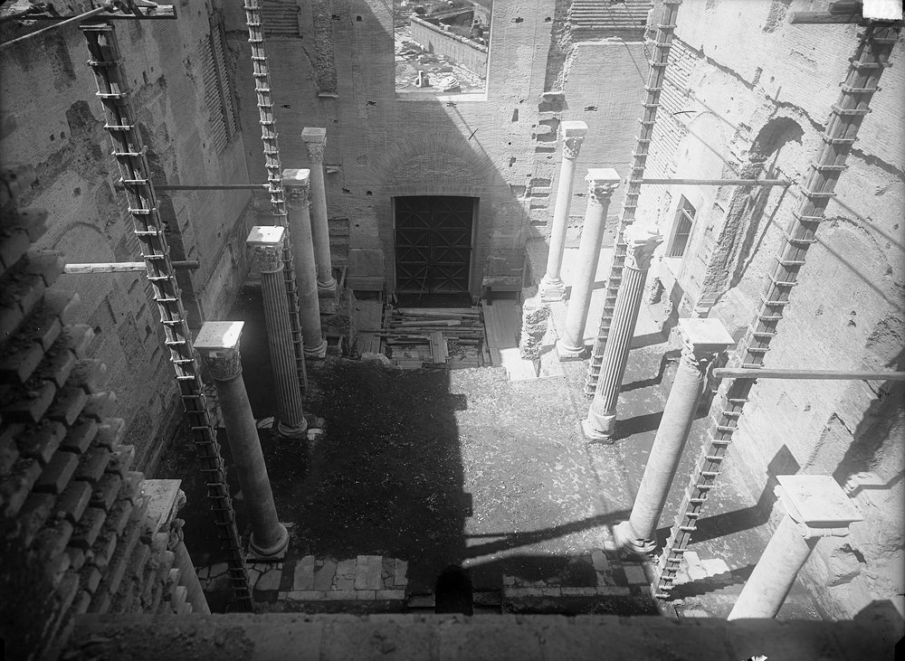 Lastra E 1623 - Curia.JPG