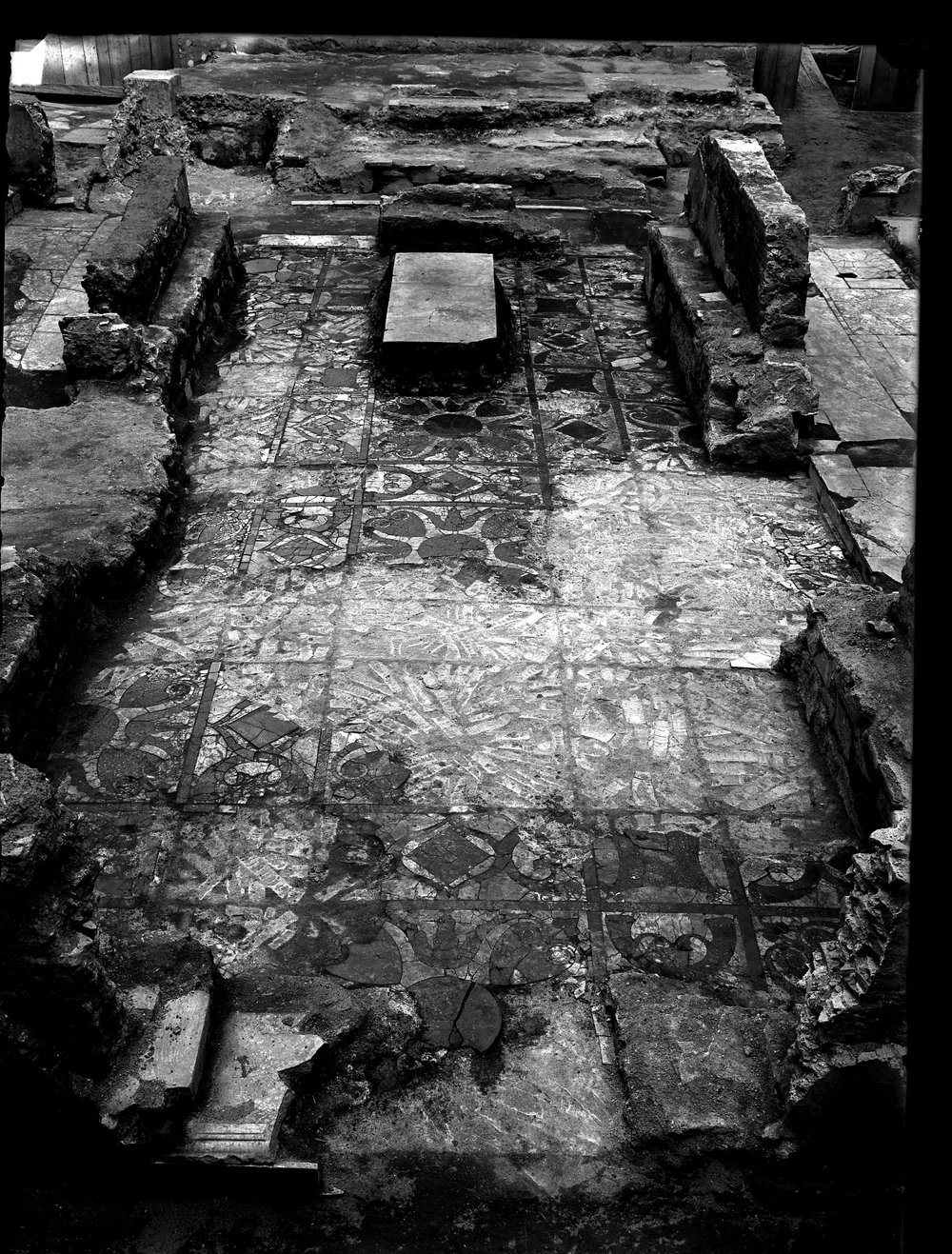 Lastra E 1479 Curia (lastra del Gab. Fotografico).JPG