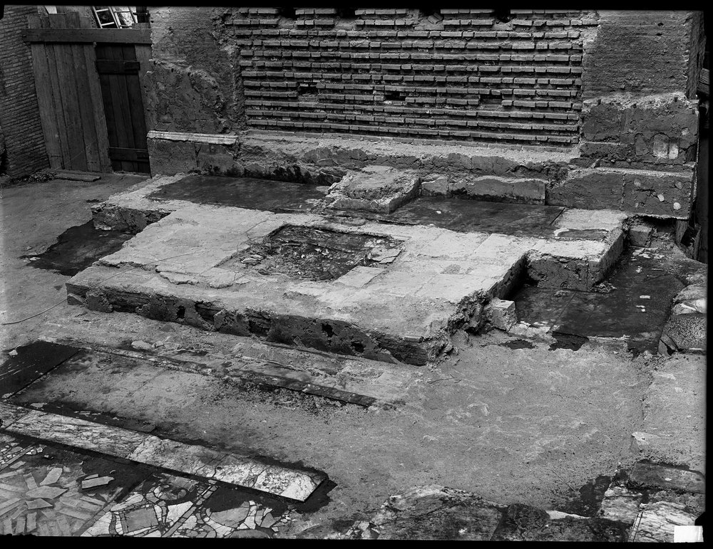 Lastra E1523 Curia.JPG