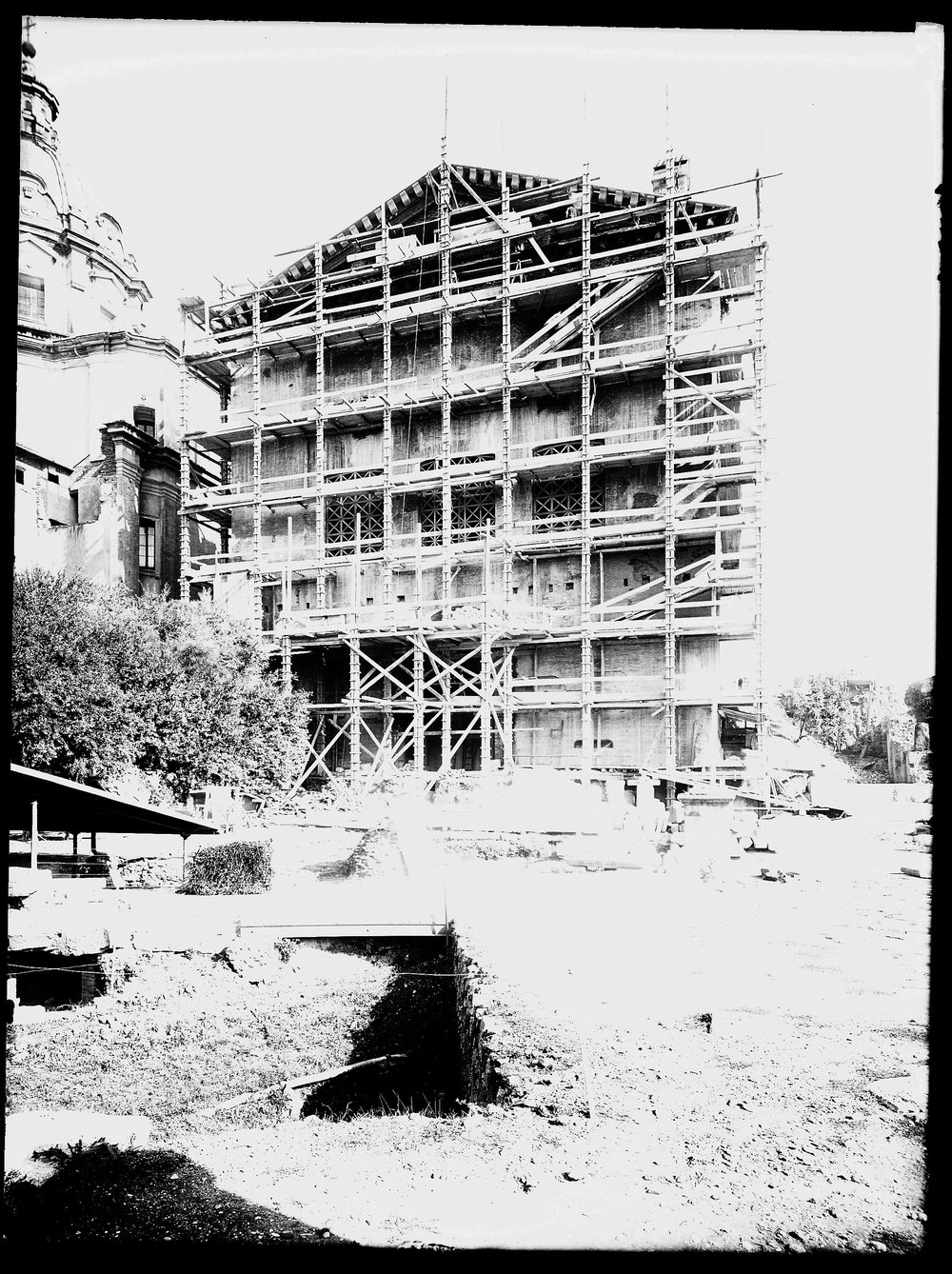 Lastra E1543 Curia.JPG