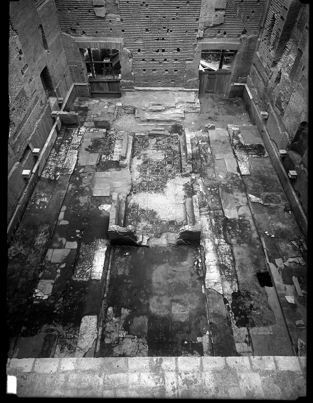 Lastra E 1478 Curia (lastra del Gab. Fotografico).JPG