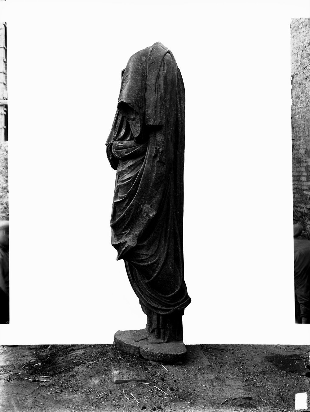 Lastra E-1644 - Curia.JPG