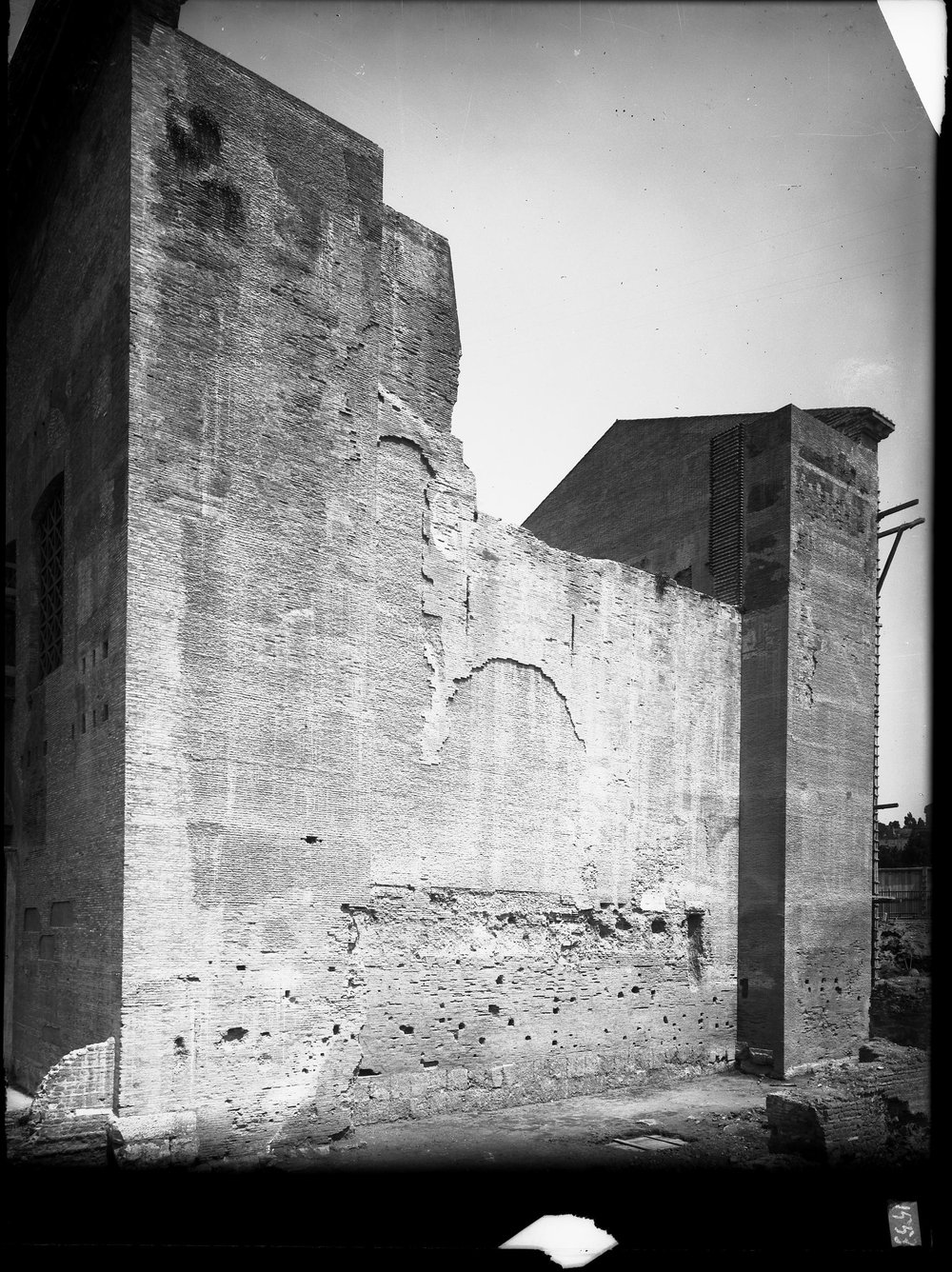 Lastra E1553 Curia.JPG
