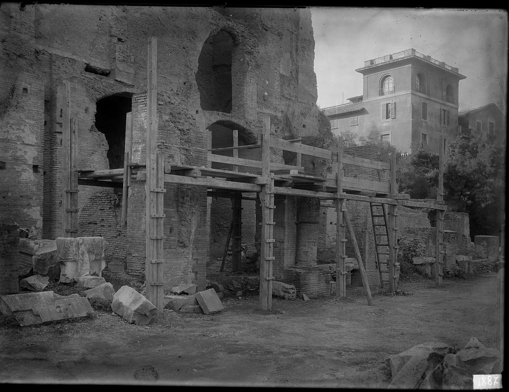 Lastra E1887 Cosiddetto Tempi di Augusto.JPG